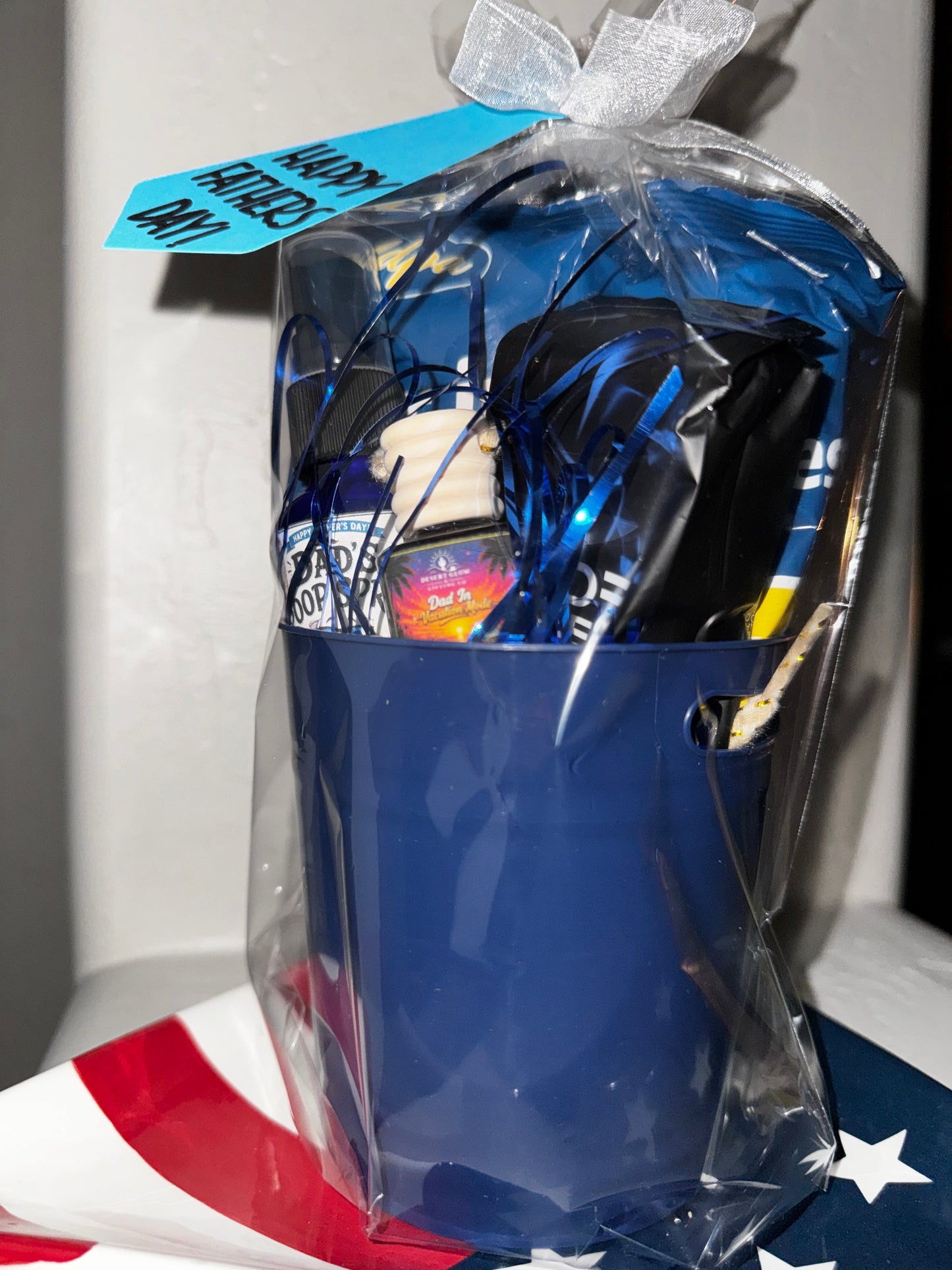Father’s Day Mini Bucket Gift 👔